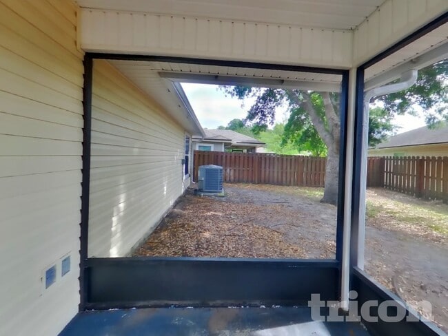 Building Photo - 86216 Vegas Blvd