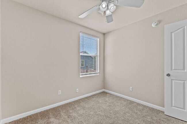 Building Photo - 220 Trestle Tree