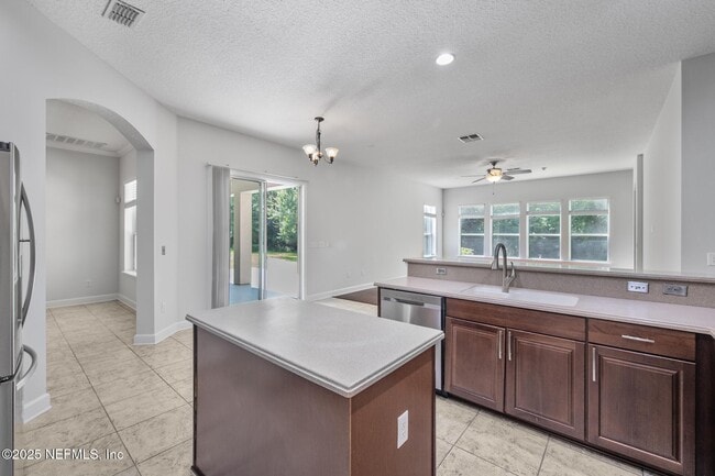 Building Photo - 2908 Woodbridge Crossing Ct
