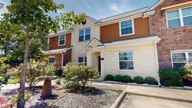 Building Photo - 301 Southwest Pkwy