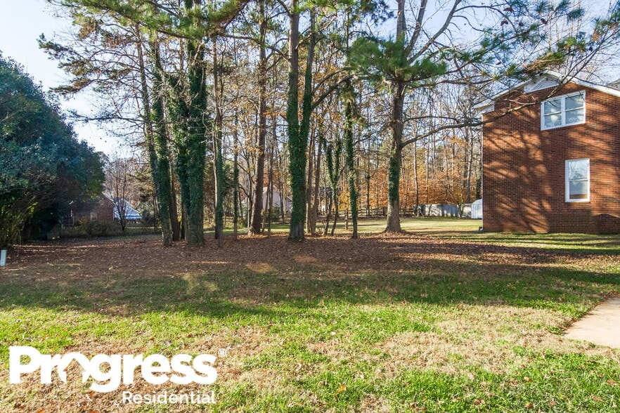 Building Photo - 7009 Rothmore View Ct