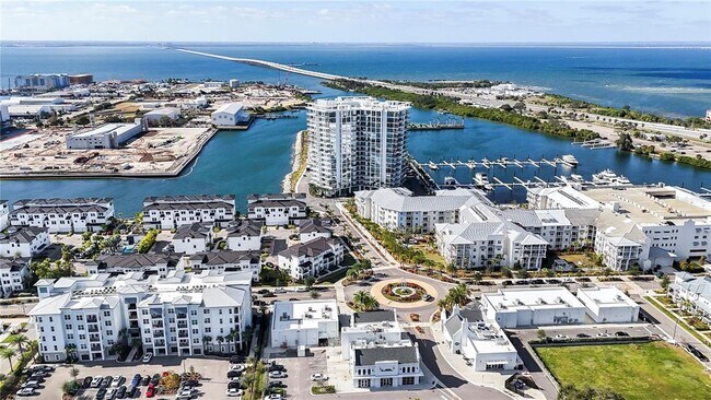 Building Photo - 5120 Marina Wy