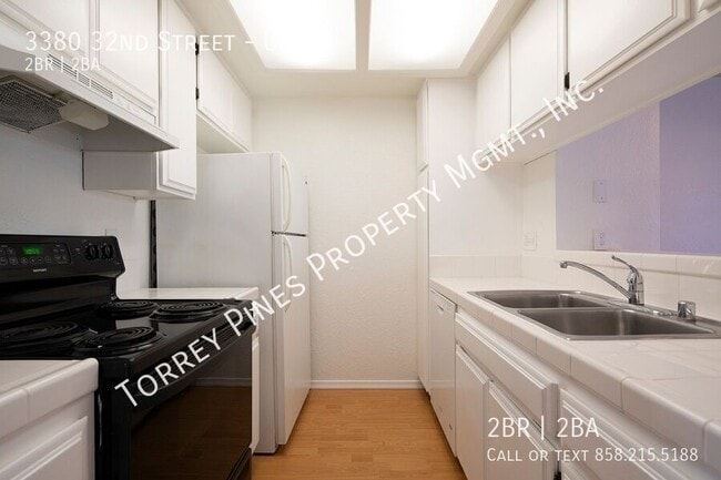 Building Photo - 3380 32nd St