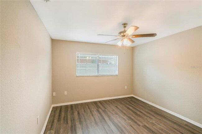 Building Photo - 8303 Broken Willow Ln