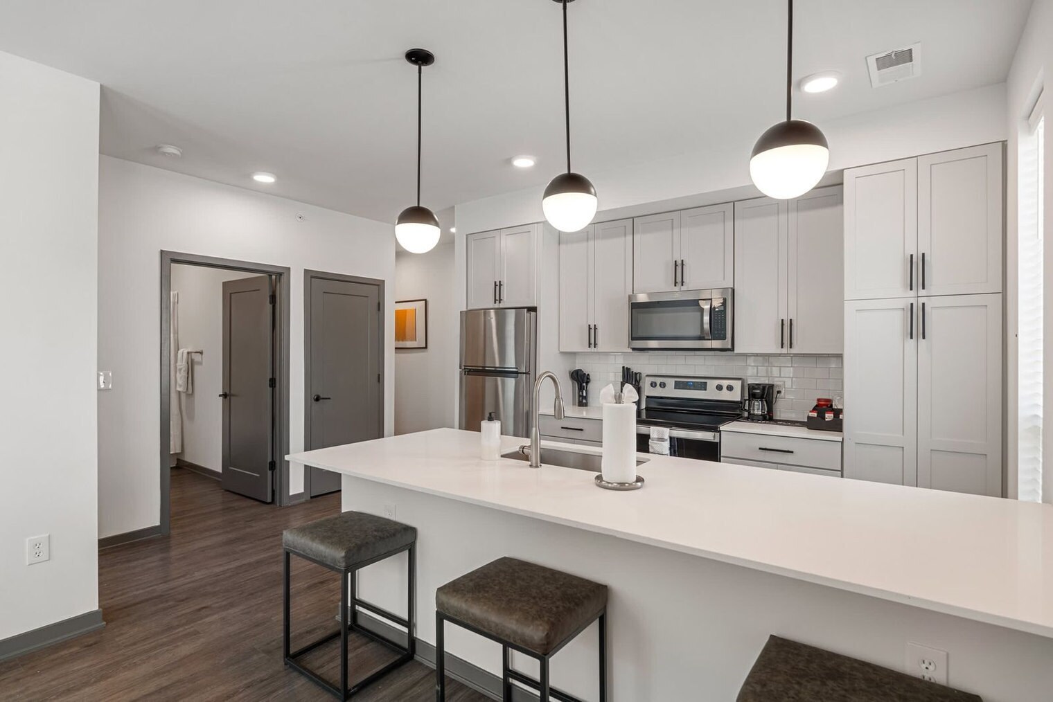 Building Photo - 6160 N Rural St