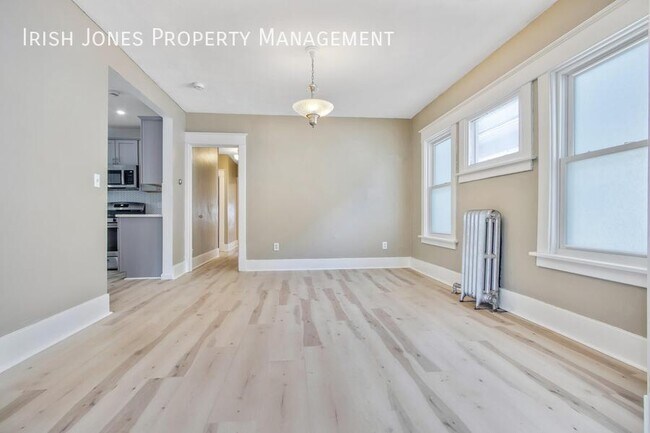 Building Photo - 24 North Park Ave