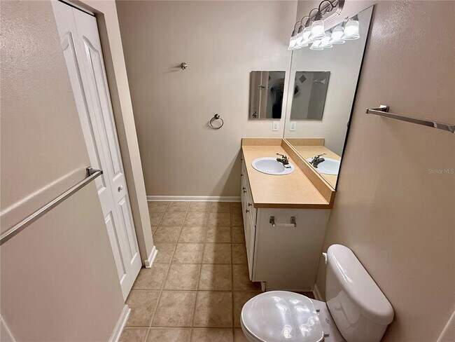 Building Photo - 12932 Penn Station Ct