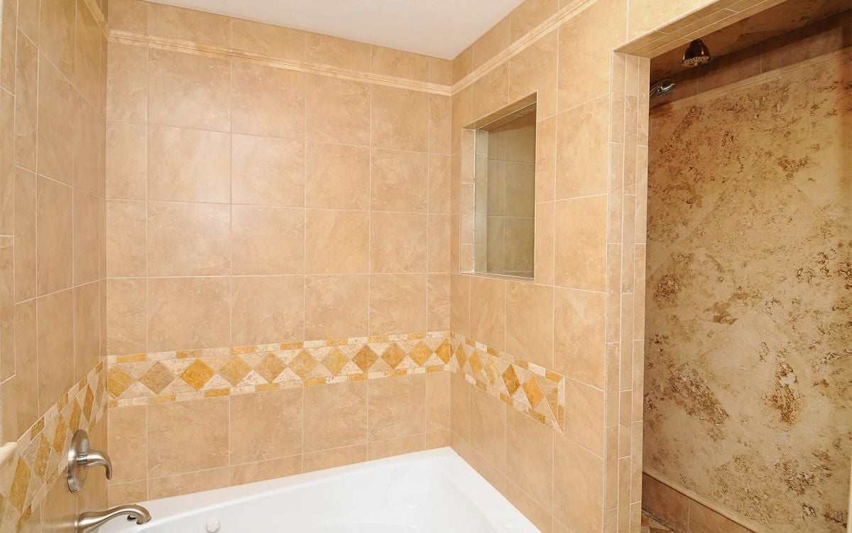 Building Photo - 8200 Ibis St