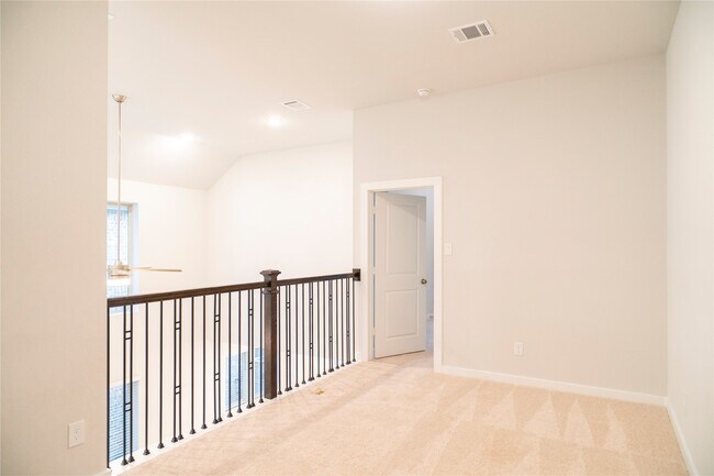 Building Photo - 6519 Bramble Cv Ln