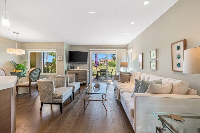 Building Photo - 78179 Crimson Ct