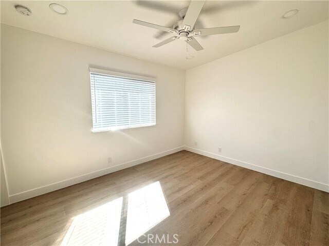 Building Photo - 9872 Kings Canyon Dr