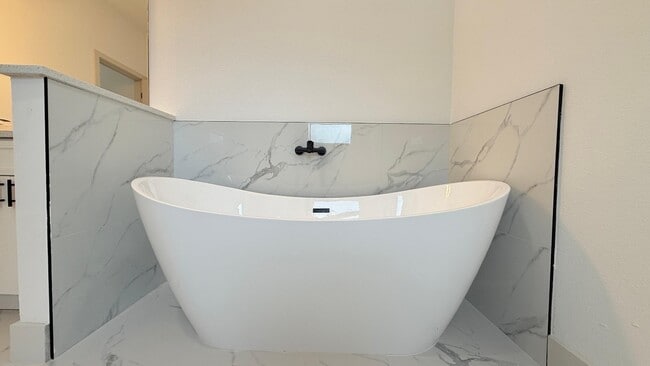 Building Photo - 12943 SW 77th Cir