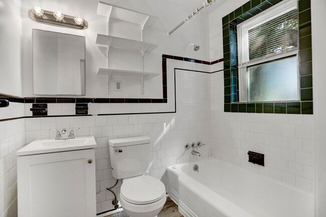 Building Photo - Cedarcroft Property