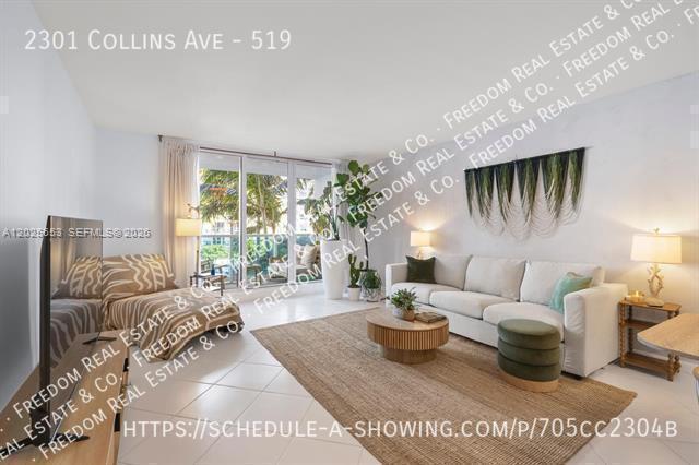 Building Photo - 2301 Collins Ave