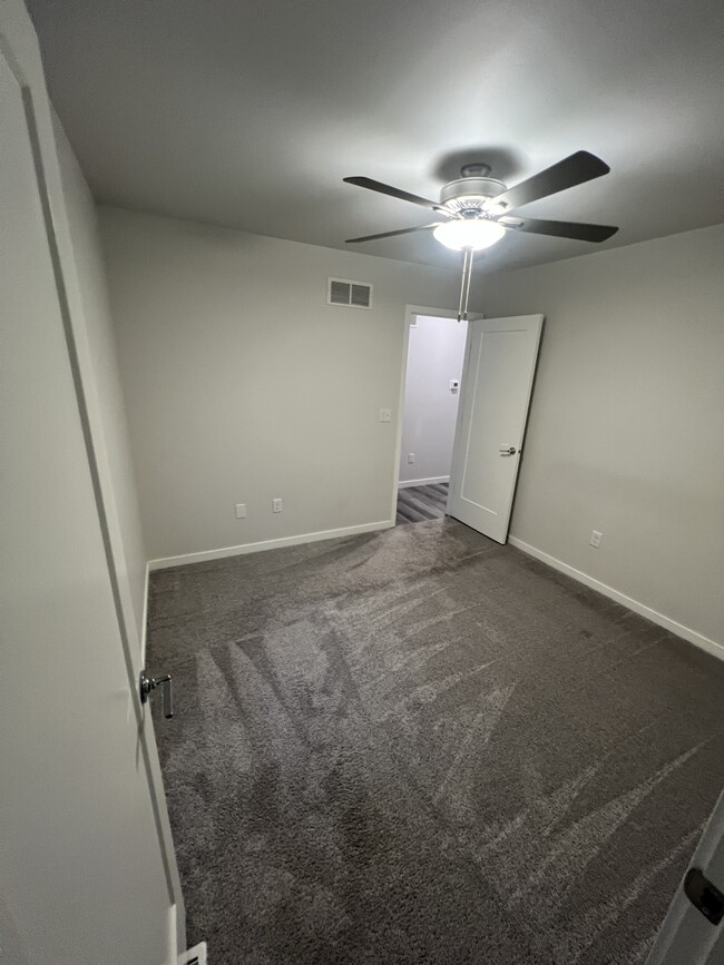 Upstairs bedroom - 772 River Bend Ln