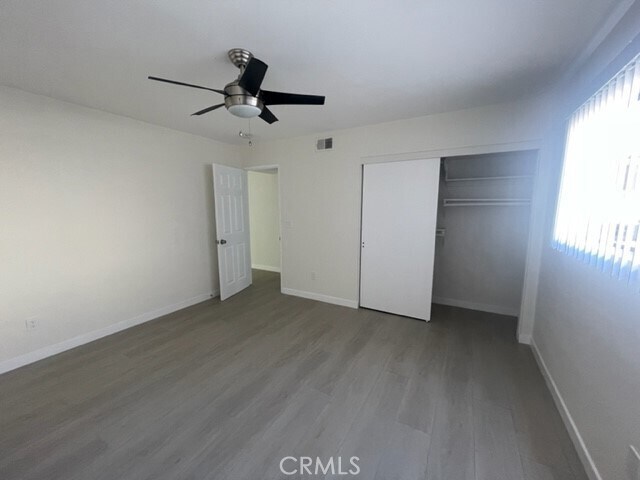 Building Photo - 17061 Grove Cir
