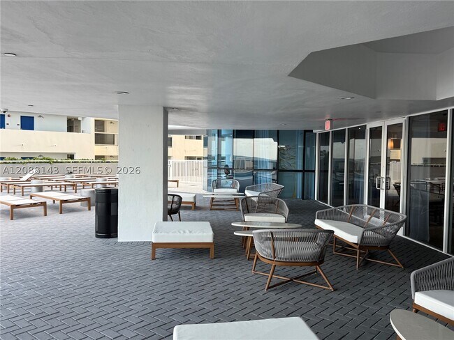 Building Photo - 6301 Collins Ave