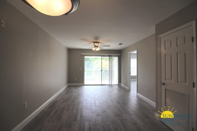 Building Photo - Beautiful 2 Bedroom Unit in Bluewater Bay