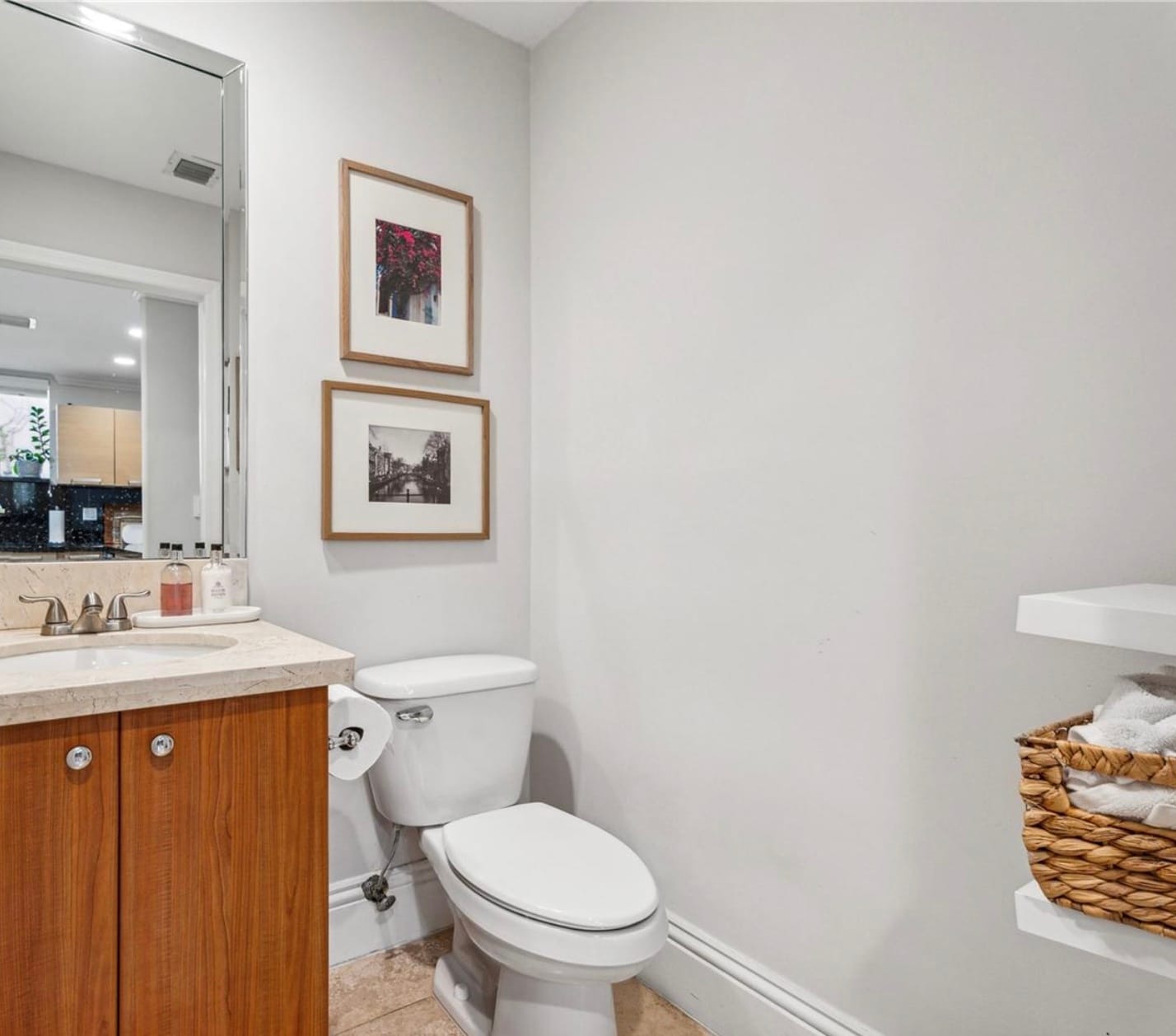 Building Photo - 3168 Ohio St