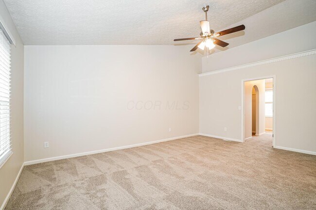 Building Photo - 1181 Onslow Dr