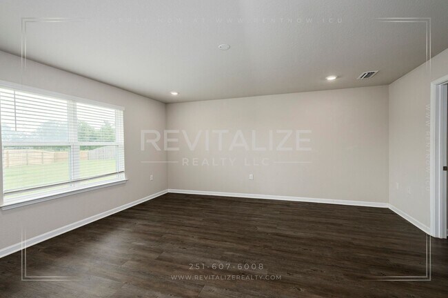 Building Photo - 8072 Irwin Loop