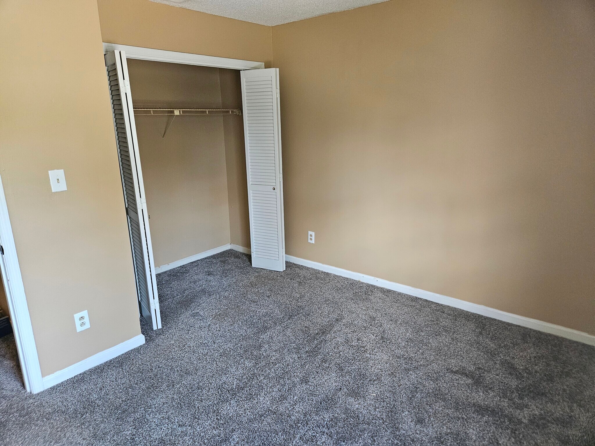 Building Photo - 148 Glen Acres Ct