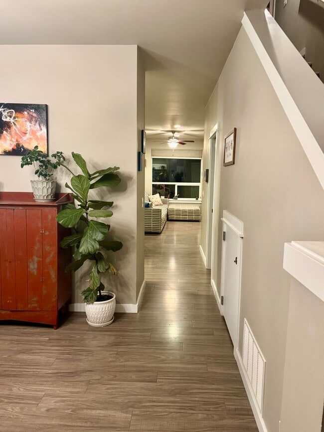 Building Photo - Chic & Comfortable 3-Bed Home in Bozeman’s King Arthur Park