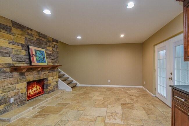 Building Photo - 10502 Hammerly Blvd