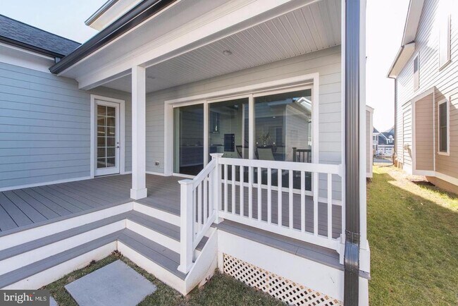 Building Photo - 11540 Iager Blvd
