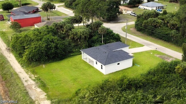 Building Photo - 6108 Stratton Rd