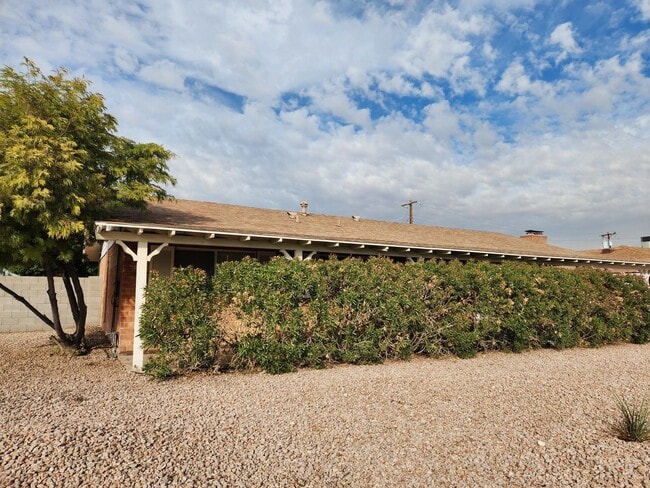 Building Photo - Beautiful South Scottsdale Home for Rent!