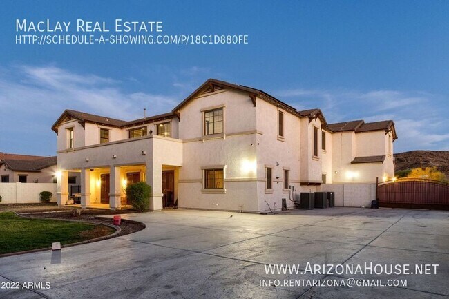 Building Photo - Beautiful 6 bedroom * Corner lot * gated c...