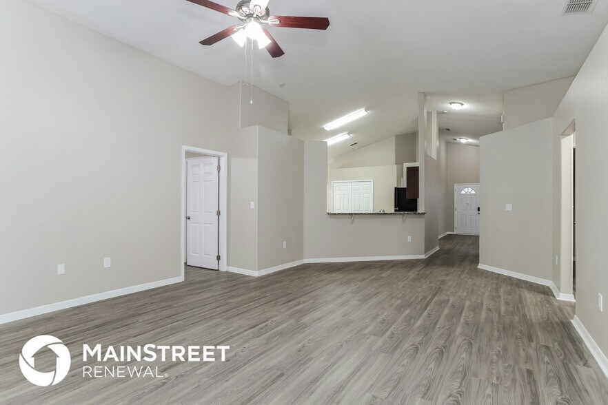 Building Photo - 1714 Putney Cir