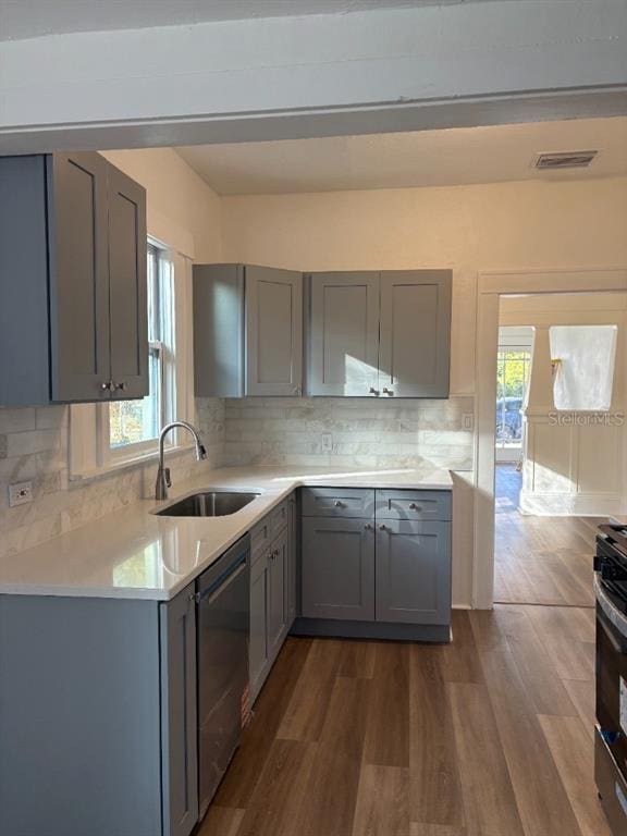 Building Photo - 911 Hart St