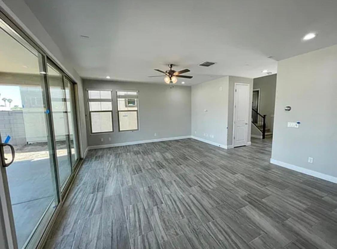 Building Photo - 628 W Derringer Way