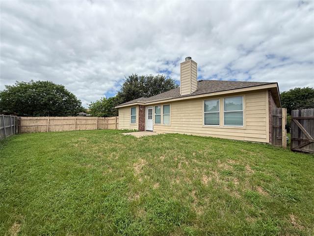 Building Photo - 1100 Alexandria Dr