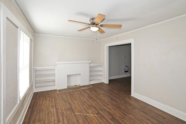 Building Photo - 1506 SW 11th Ave