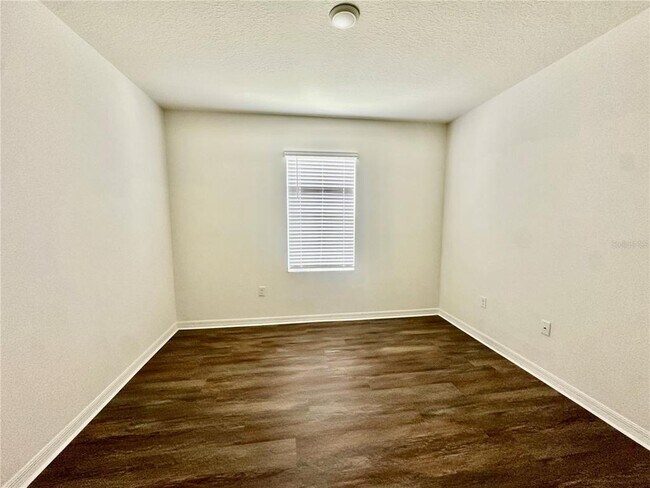 Building Photo - 273 St Georges Cir