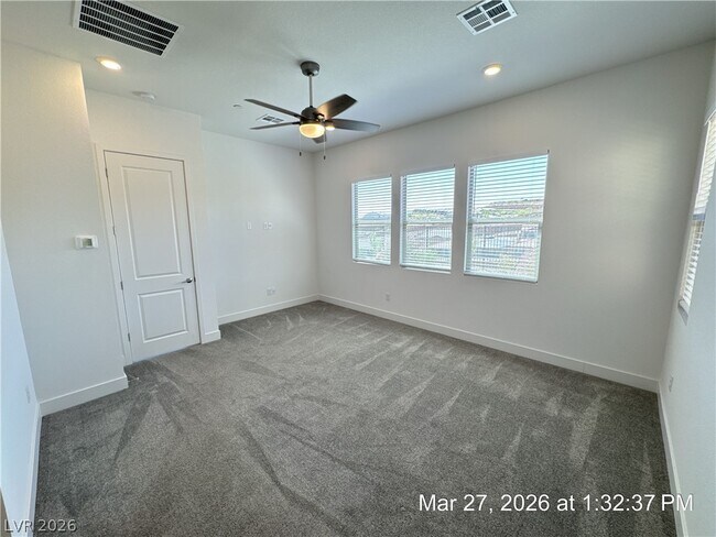 Building Photo - 257 Piazzetta Pl