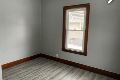 Building Photo - 685 Woodville Rd