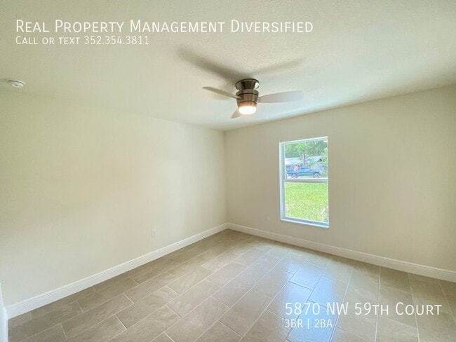 Building Photo - 5870 NW 59th Ct