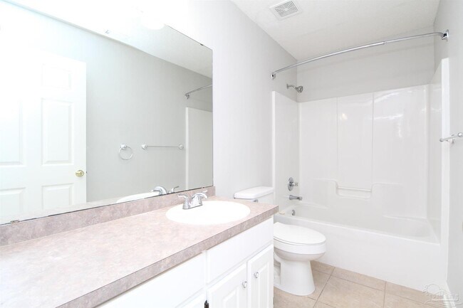 Building Photo - 9562 Parker Pl Dr