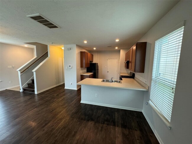 Building Photo - 19022 Bee Line Ct