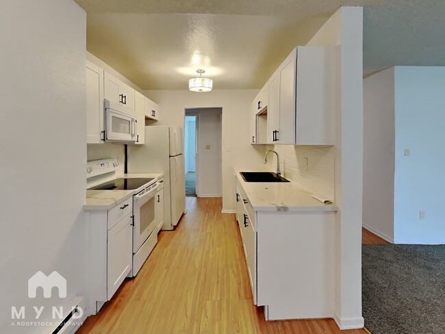 Building Photo - 3922 Clear Acre Ln