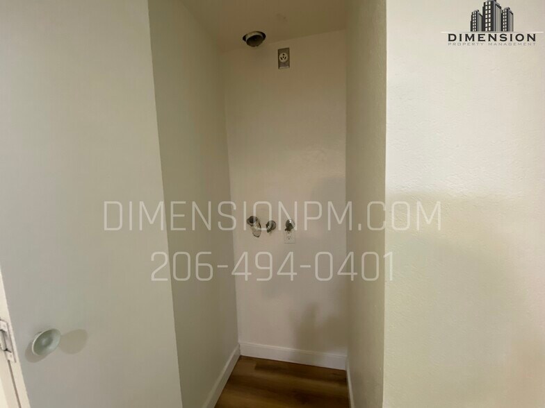 Building Photo - 25131 98th Pl S