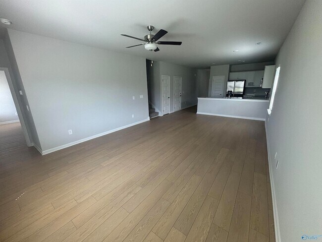 Building Photo - 15416 GRAYSON CIR