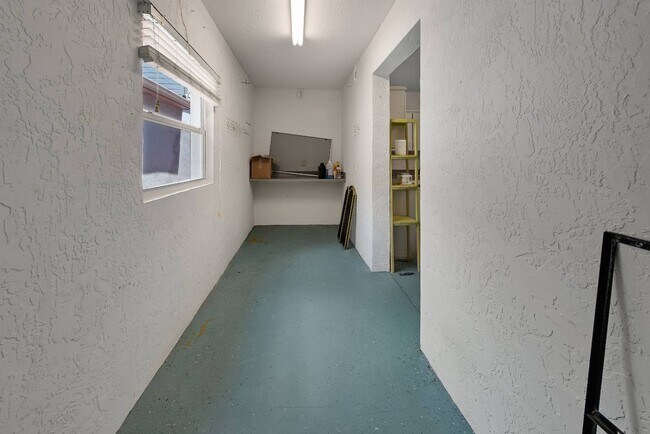 Building Photo - 748 Old Treeline Trail