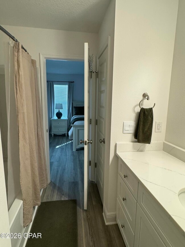 Building Photo - 21817 Kelly Pnes Pl