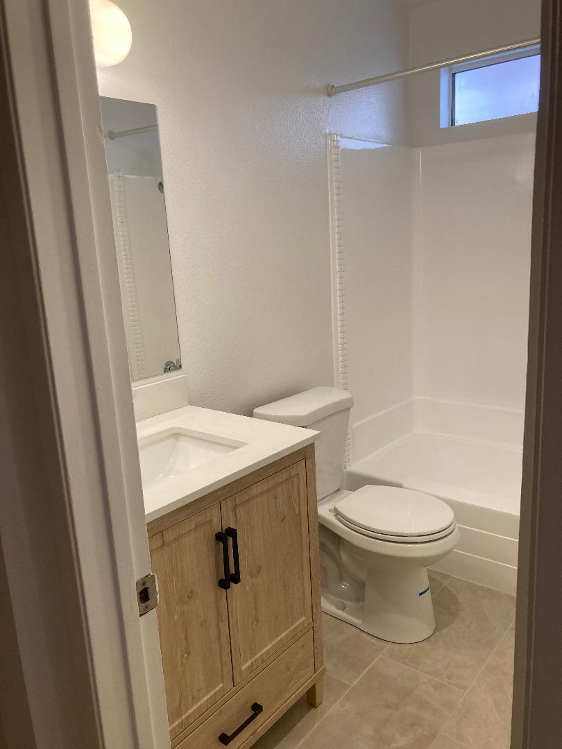 Building Photo - 4660 Coldwater Canyon Ave