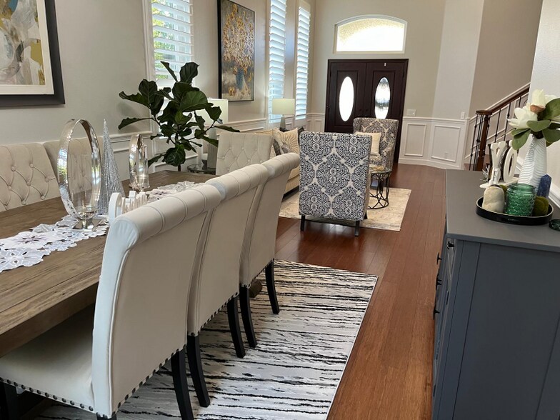 Building Photo - 6 Peacock Ct